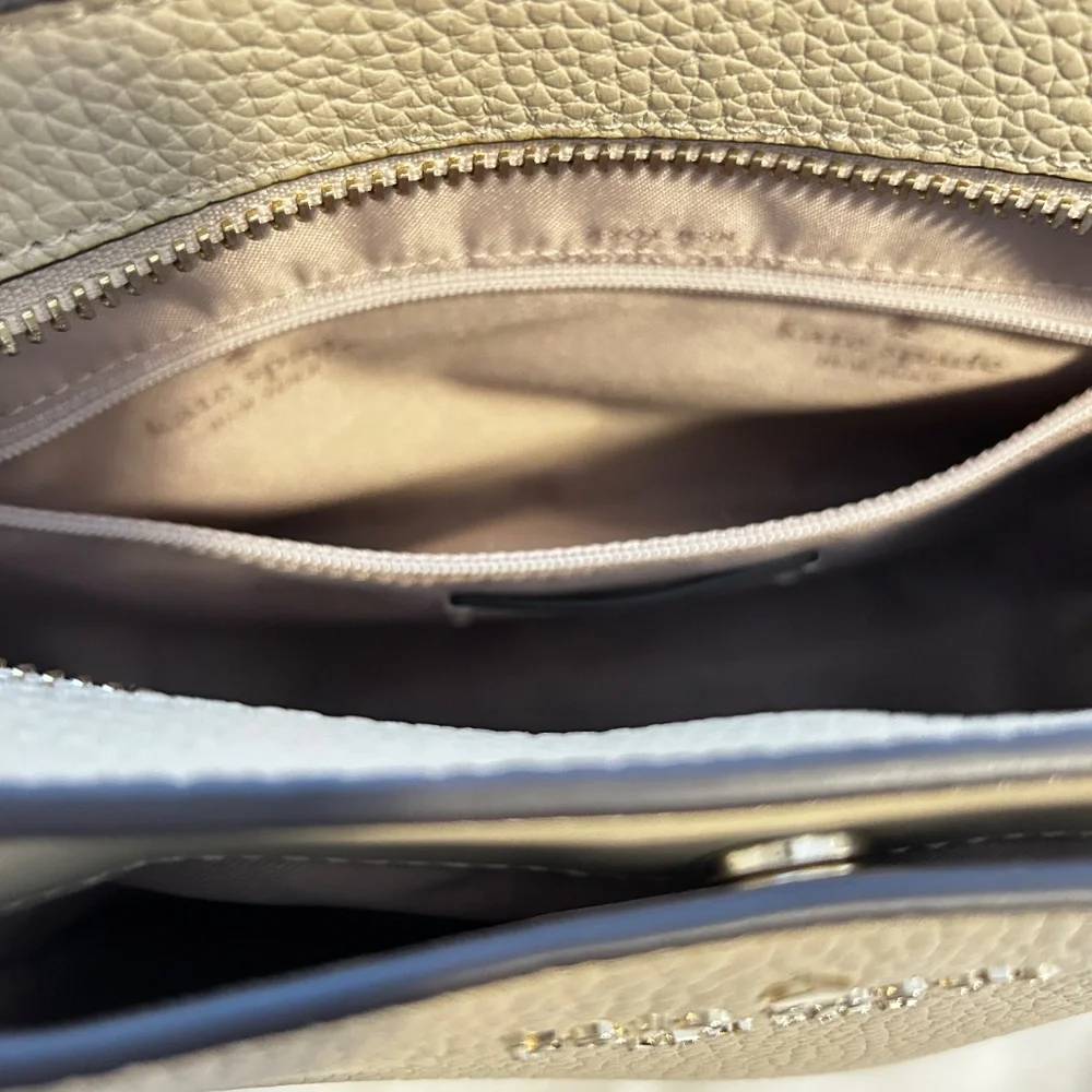 Kate Spade Dumpling Crossbody, Light Sand NWOT - Picture 6 of 8